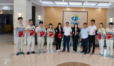 青春筑夢(mèng)，勞動(dòng)光榮——記五一勞動(dòng)模范五四青年表彰活動(dòng)